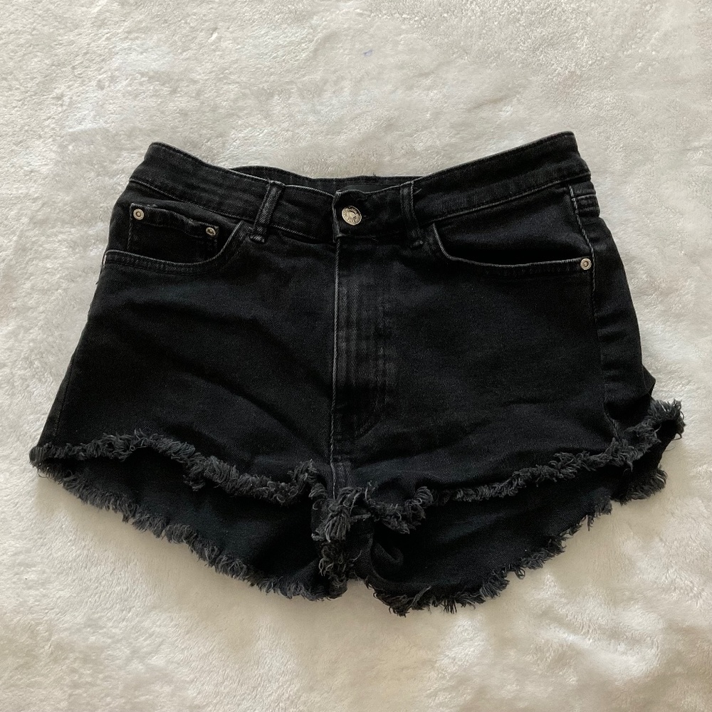 Zara Black‎ High Rise Jean Shorts - Size 6